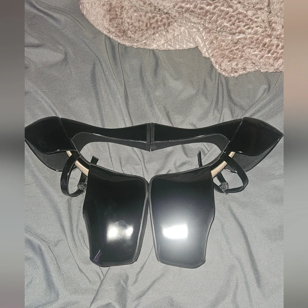 Platform heels - Picture 4 of 4